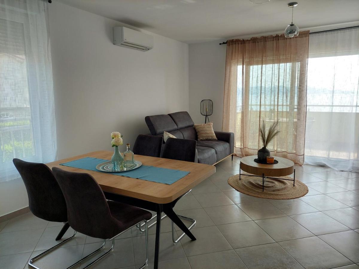 Apartman Leona Villa Nehaj セニ エクステリア 写真