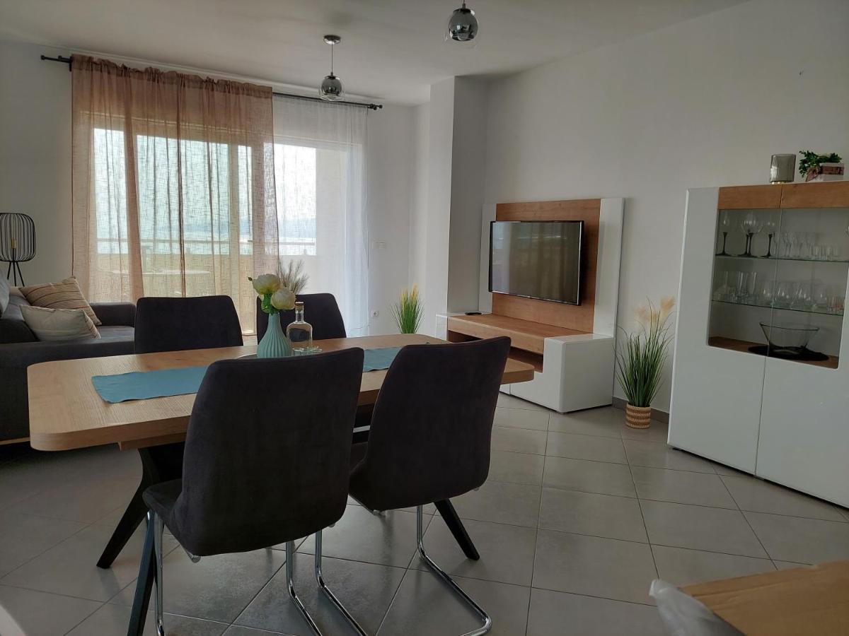 Apartman Leona Villa Nehaj セニ エクステリア 写真